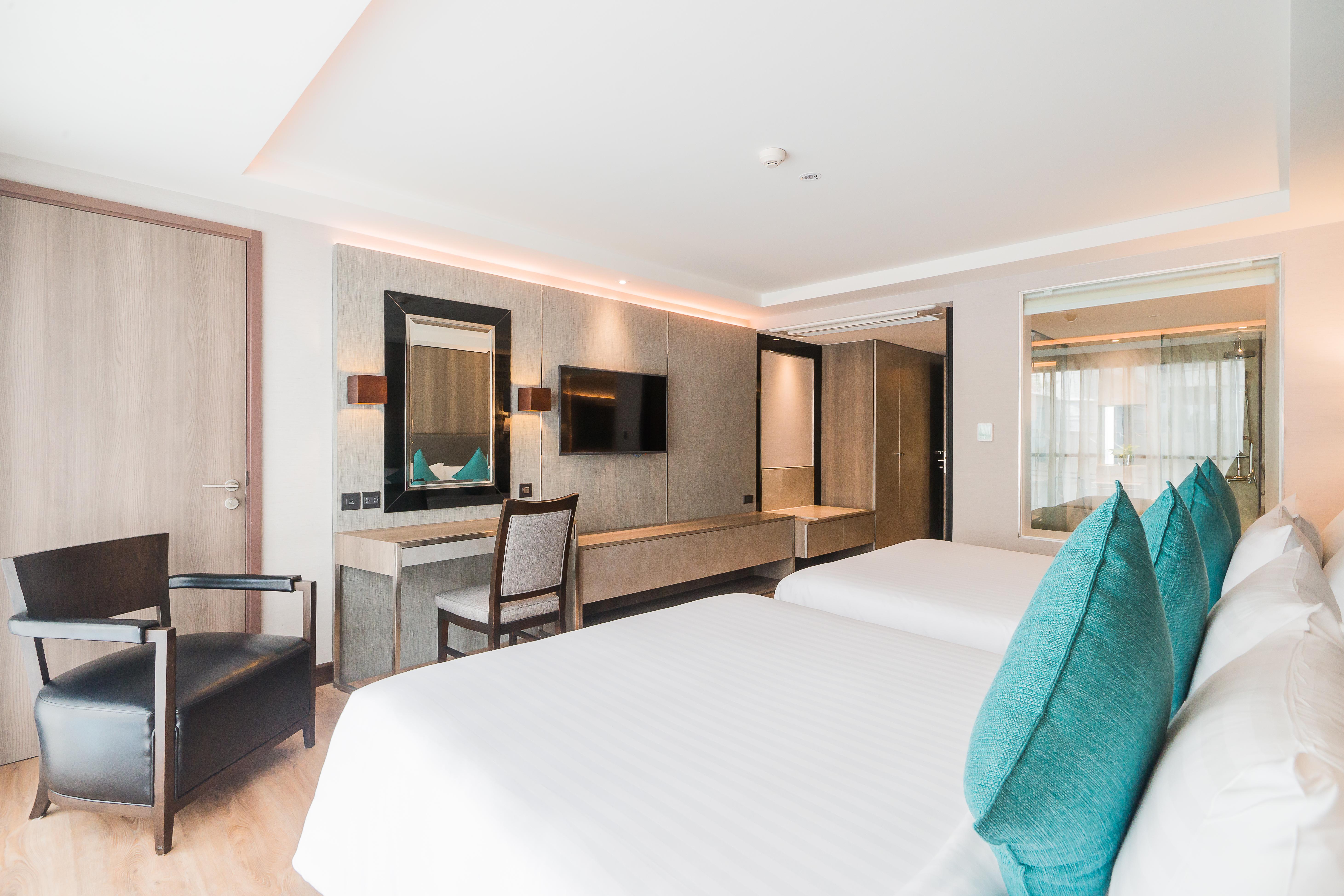 Citrus Suites Sukhumvit 6 By Compass Hospitality Бангкок Экстерьер фото