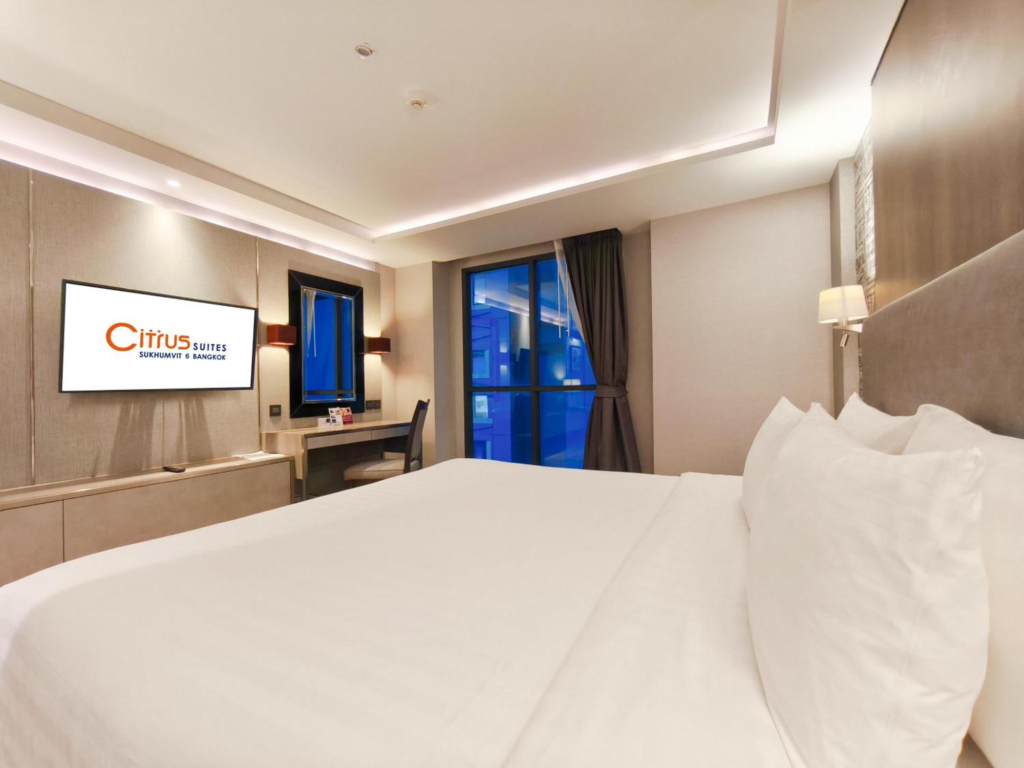 Citrus Suites Sukhumvit 6 By Compass Hospitality Бангкок Экстерьер фото