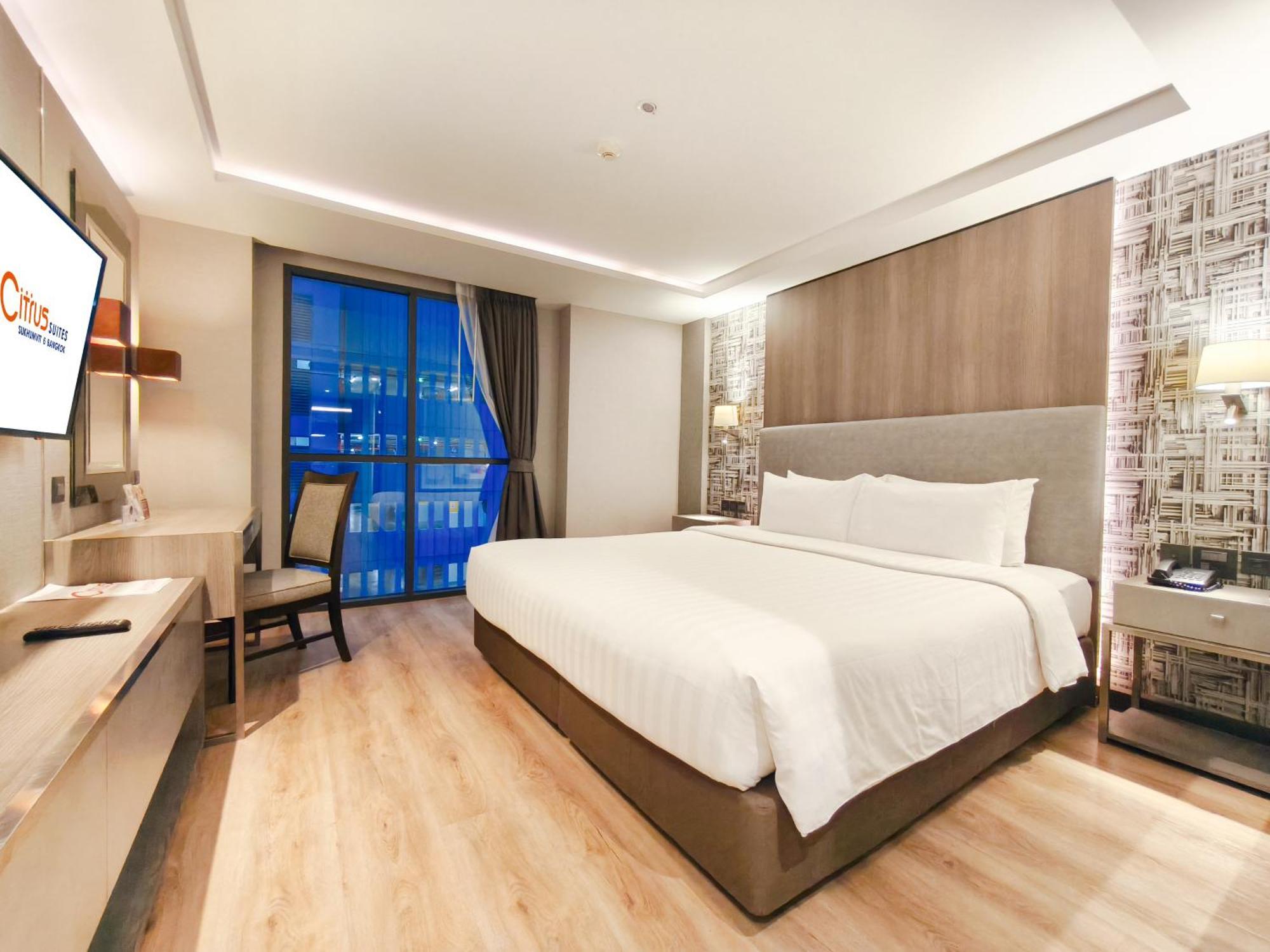 Citrus Suites Sukhumvit 6 By Compass Hospitality Бангкок Экстерьер фото