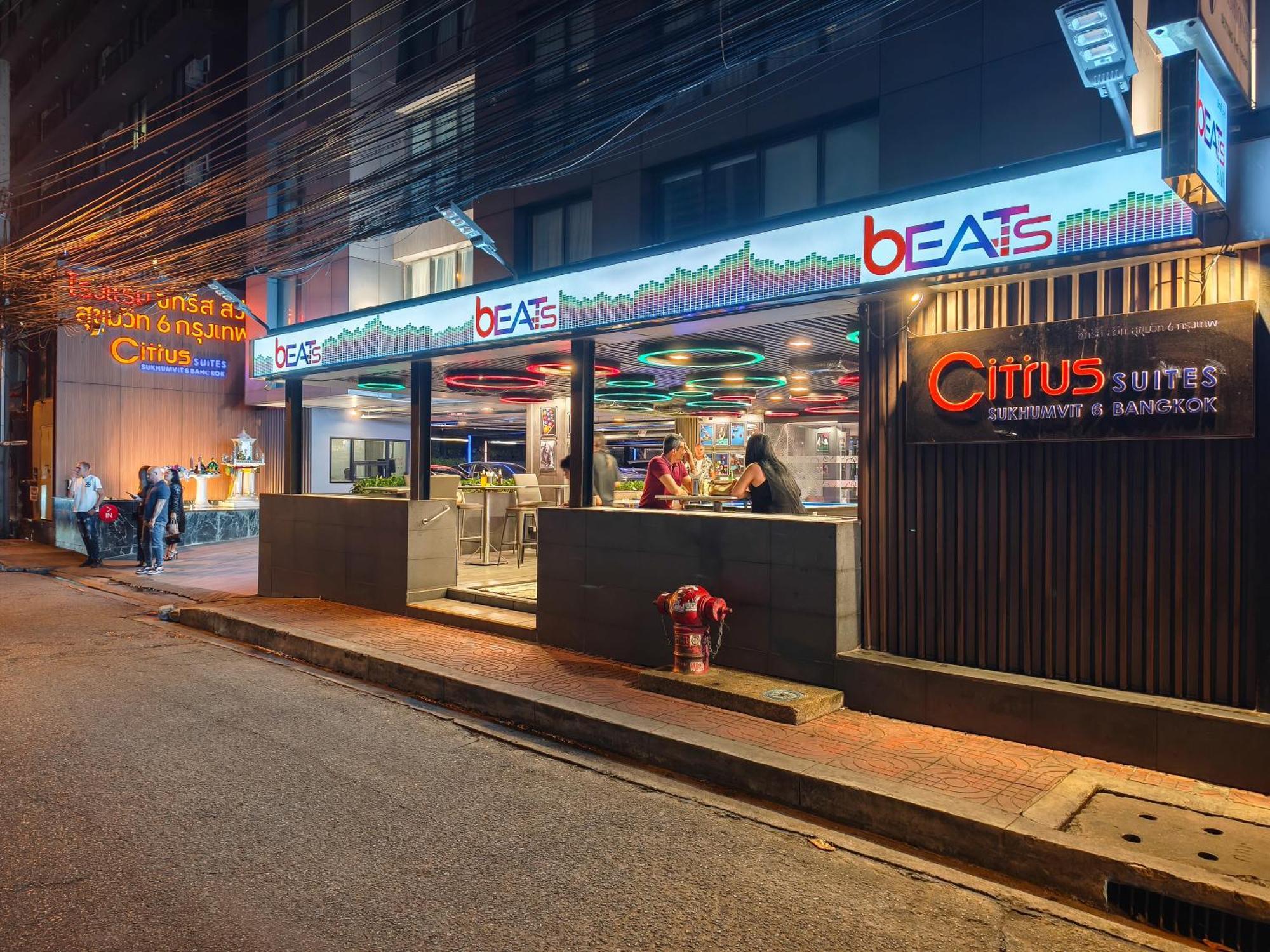 Citrus Suites Sukhumvit 6 By Compass Hospitality Бангкок Экстерьер фото
