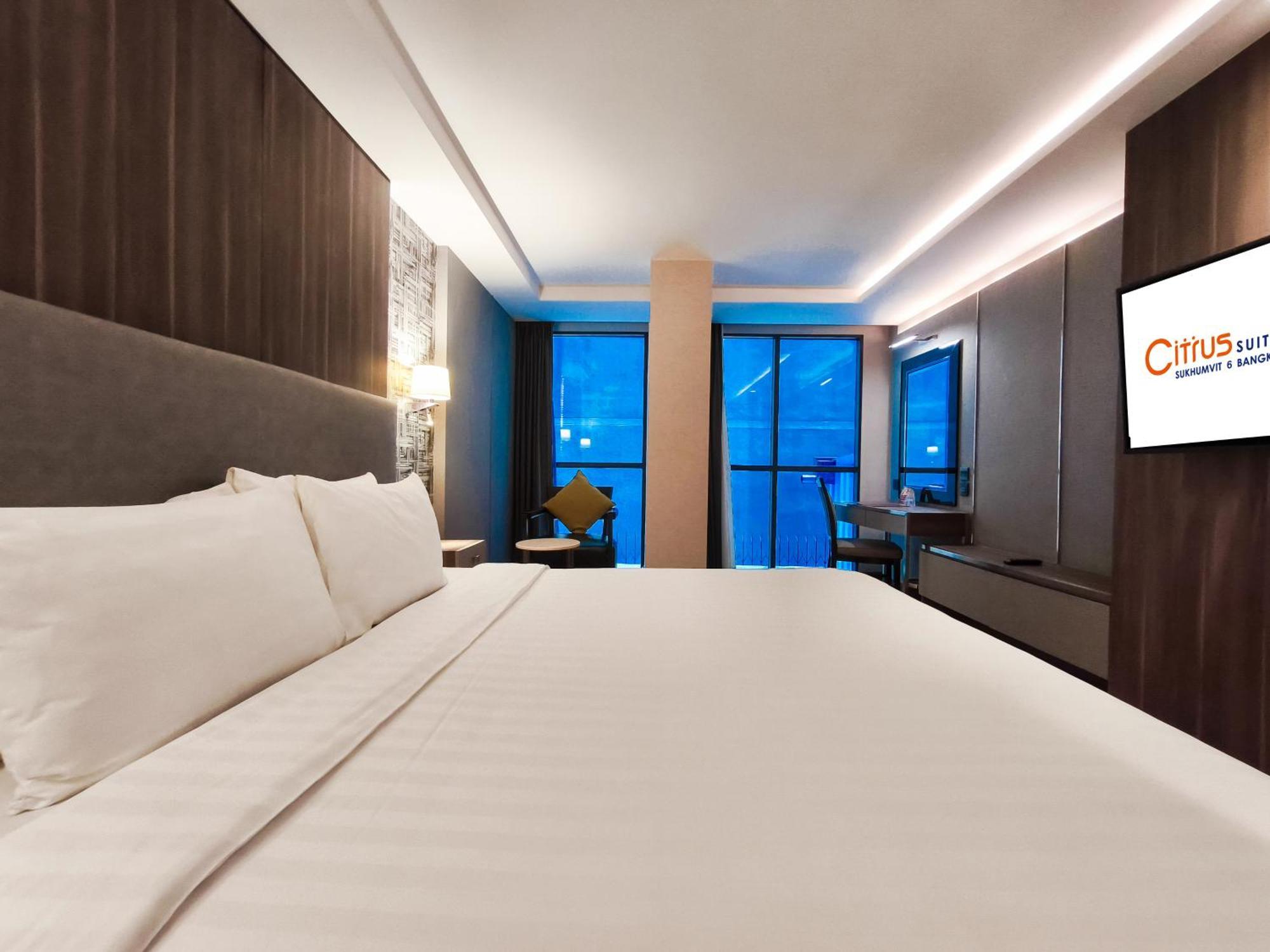 Citrus Suites Sukhumvit 6 By Compass Hospitality Бангкок Экстерьер фото