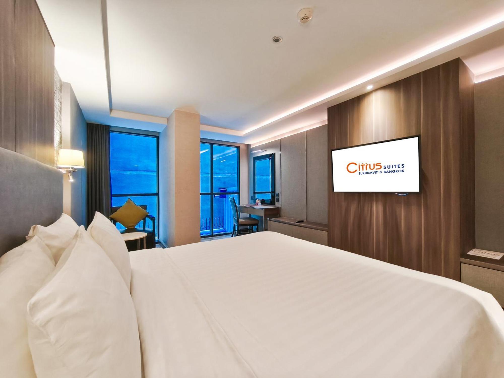 Citrus Suites Sukhumvit 6 By Compass Hospitality Бангкок Экстерьер фото